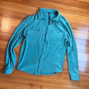 Lululemon Green shirt